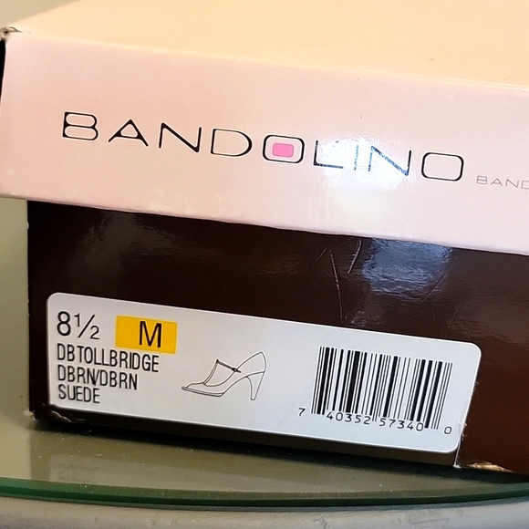 Bandolino Tollbridge PeepToe Suede Heel - Picture 7 of 7